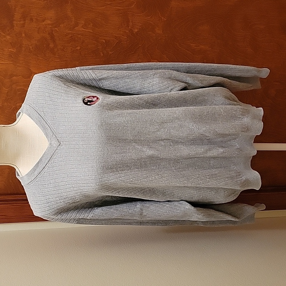 Cutter & Buck | Men's V-neck Light Gray 100% Cotton Seminole Sweater - size XL